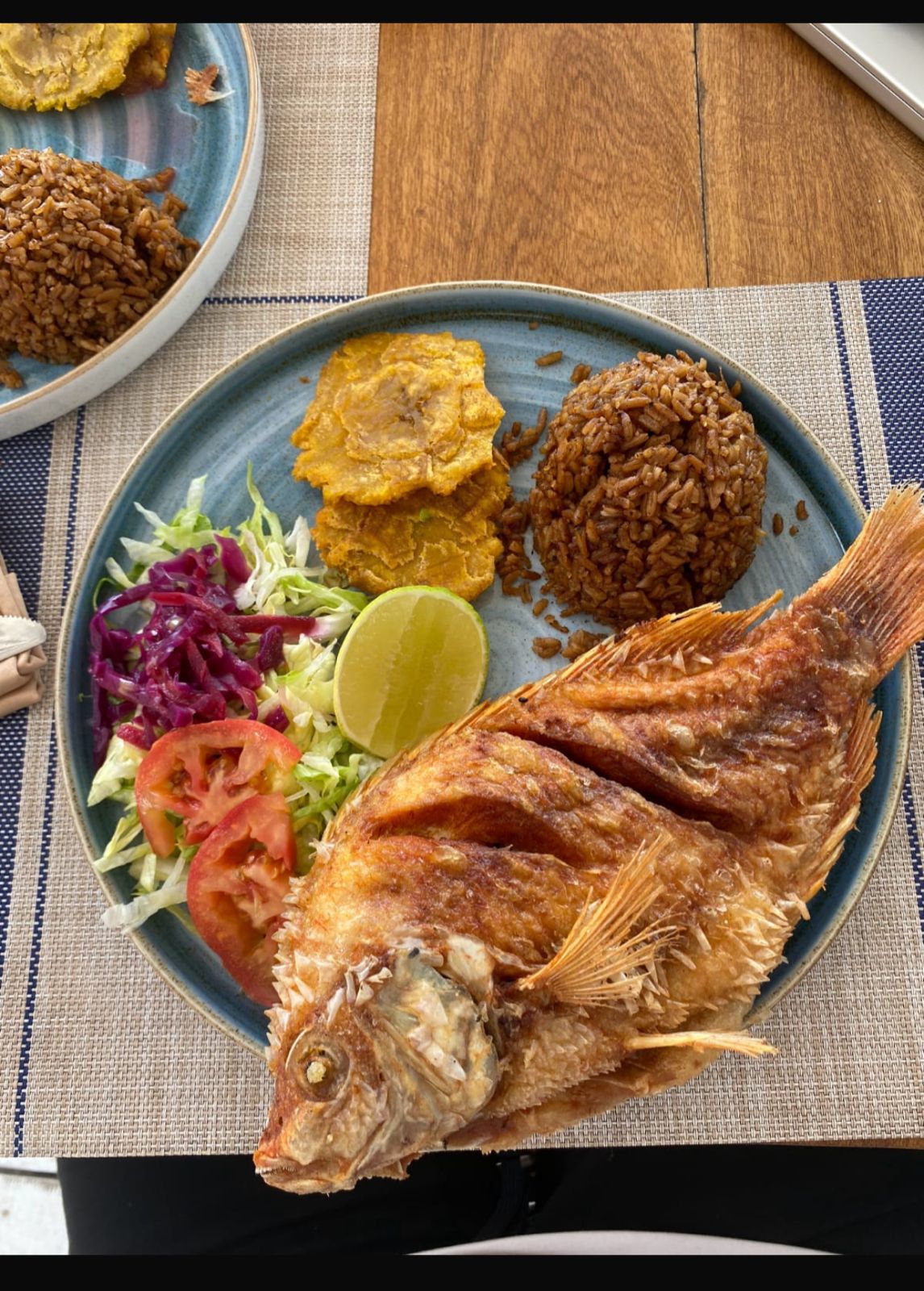 Almuerzo caribeño en Playa blanca, Isla de Barú